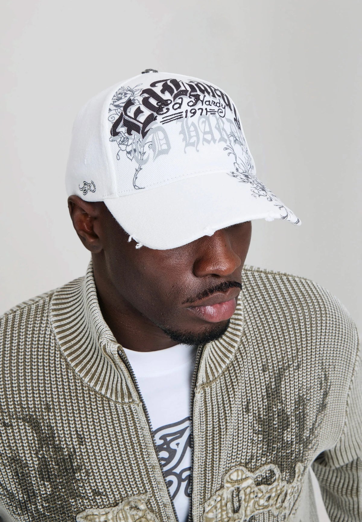 Ed Hardy Distressed Floral Gothic 5 Panel Cream Trucker Cap - OnSize