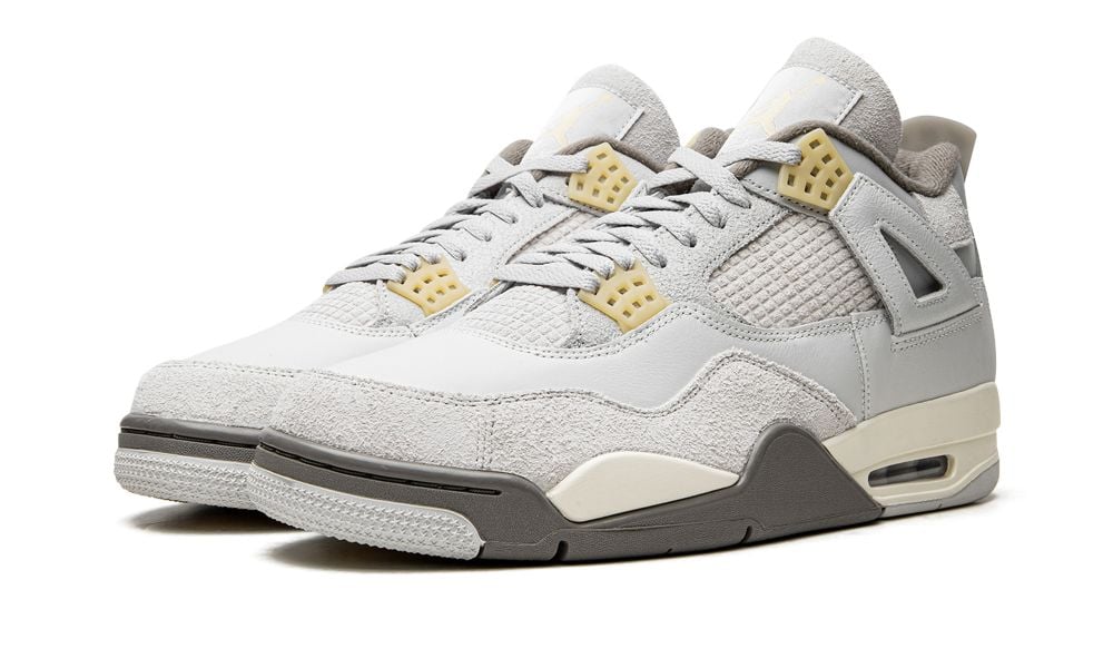 Jordan 4 Retro SE Craft Photon Dust - OnSize